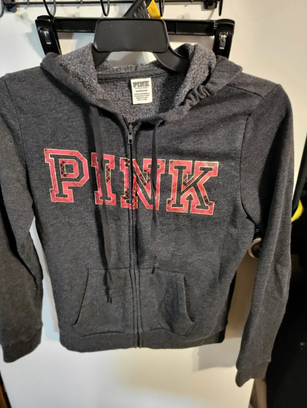 PINK VICTORIAS SECRET HOODIE SZ S
